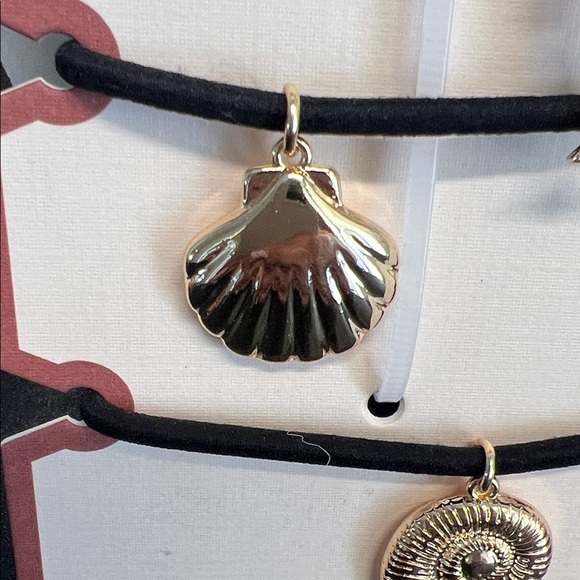 Camila Coelho | Sea Motif Charm Hair Tie Set - Picture 5 of 7